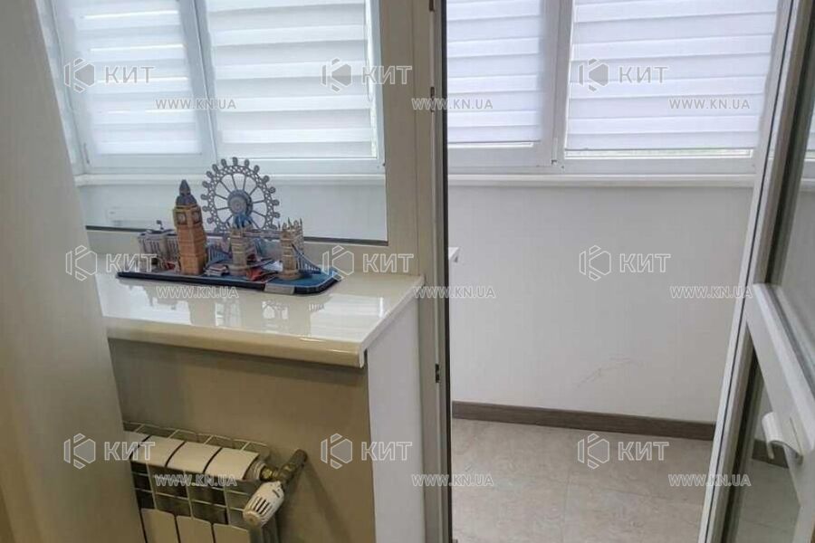 Продаж квартири Харків, Олексіївка, 74м²