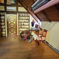 Продаж квартири Харків, Центр, 180м²