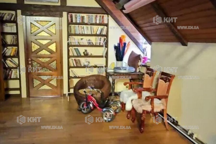 Продаж квартири Харків, Центр, 180м²