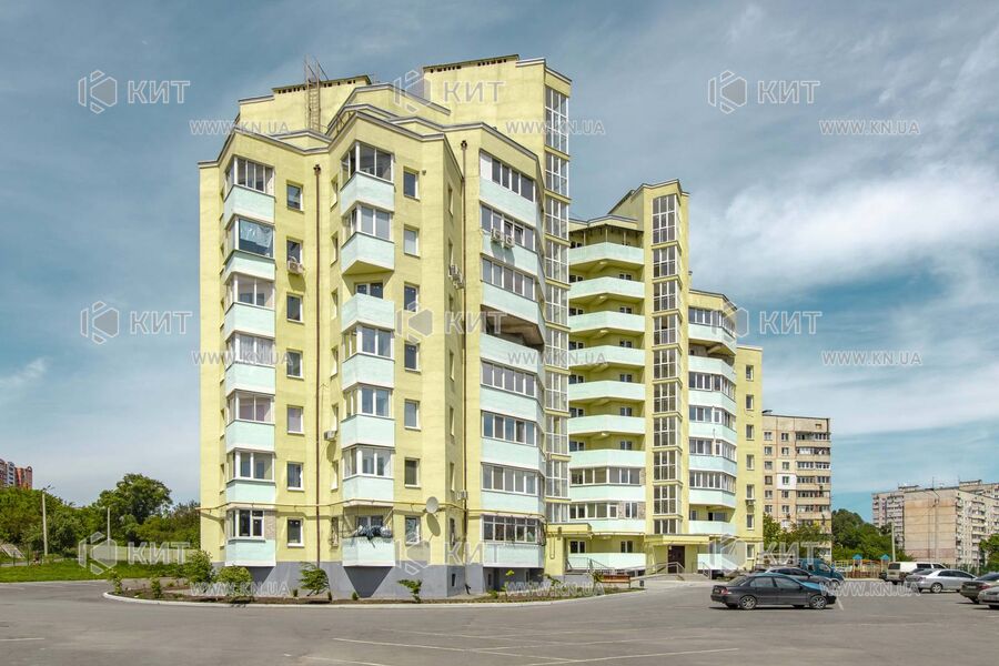 Продажа квартиры Харьков, Алексеевка, 70м²