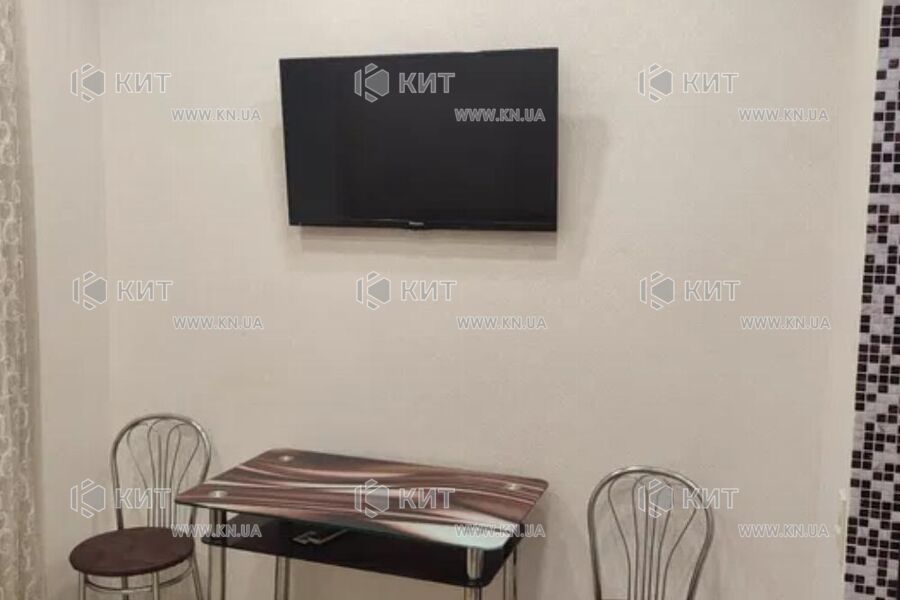 Продажа квартиры Харьков, Гагарина, Спортивная, Защитников, 18м²