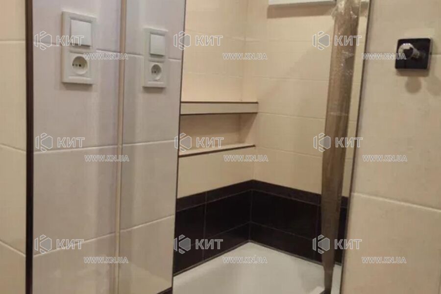 Продажа квартиры Харьков, Гагарина, Спортивная, Защитников, 18м²