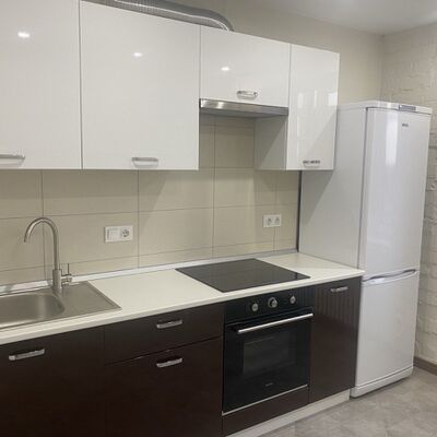 Продажа 	 Харьков,  Аэрокосмический (Гагарина) пр.   173В