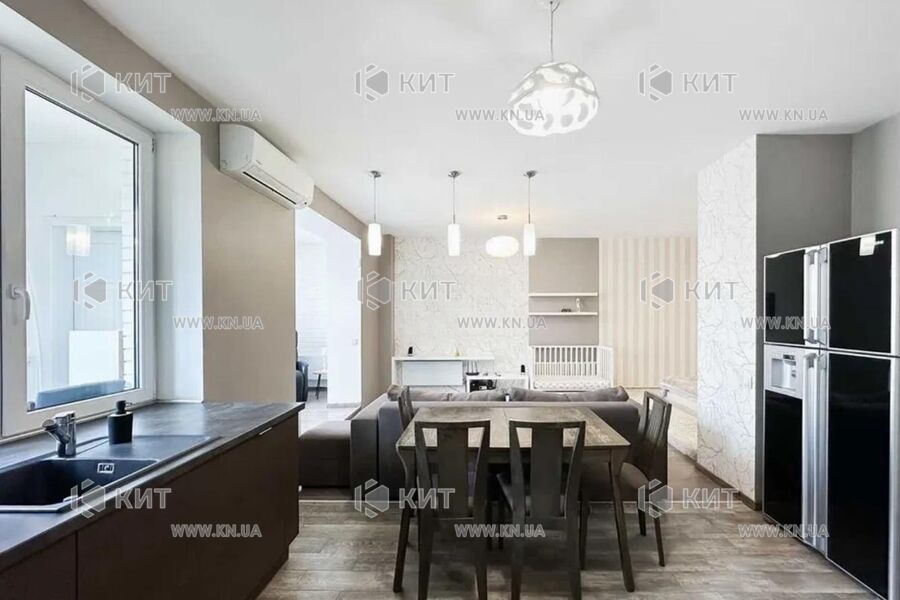 Продаж квартири Харків, Олексіївка, 73м²