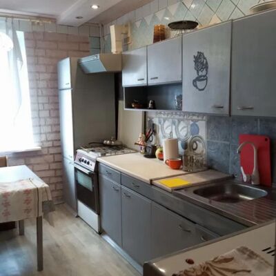 Продажа 	 Харків,  Гончарівський бульвар (Конєва вул.)   9