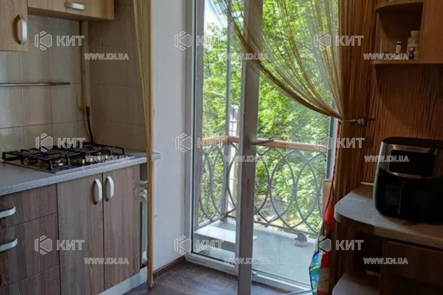 Продажа квартиры Харьков, Гагарина, Спортивная, Защитников, 43м²