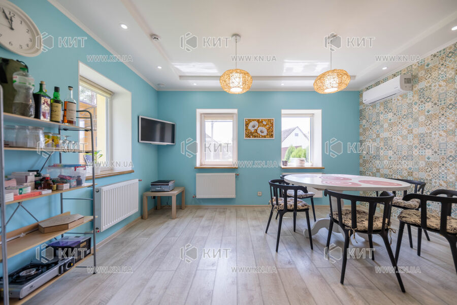 Продажа дома Змиёв, Змиёв, 160м²