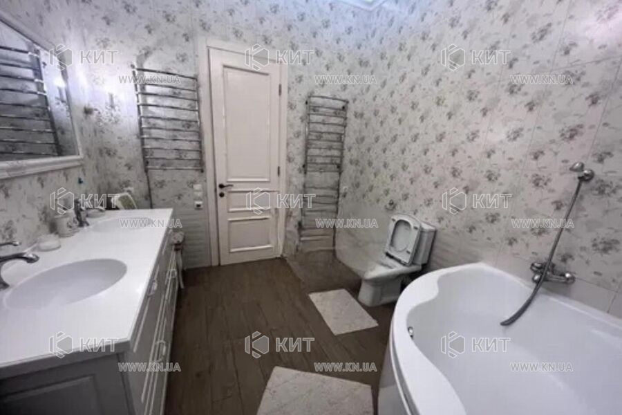 Продаж квартири Харків, Центр, 108м²