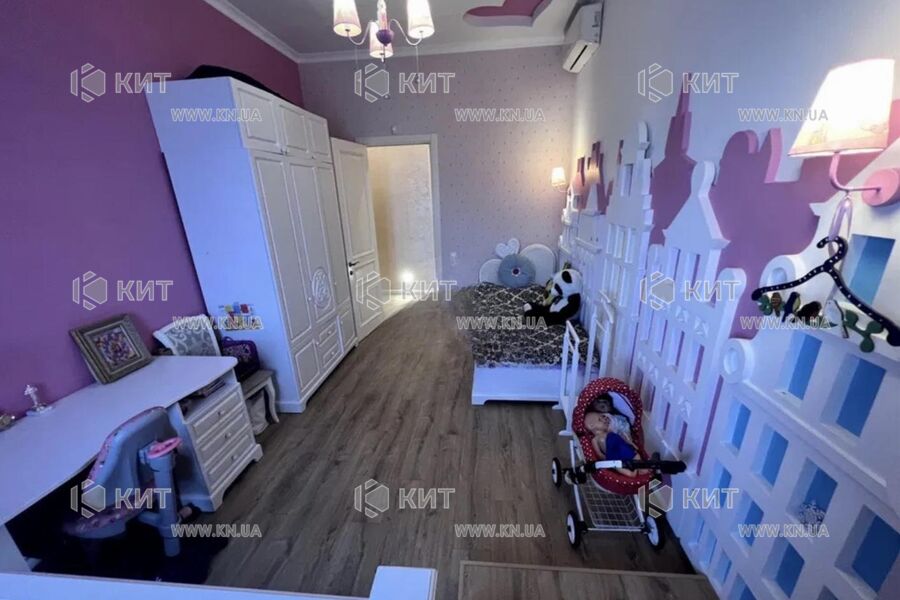 Продаж квартири Харків, Центр, 108м²