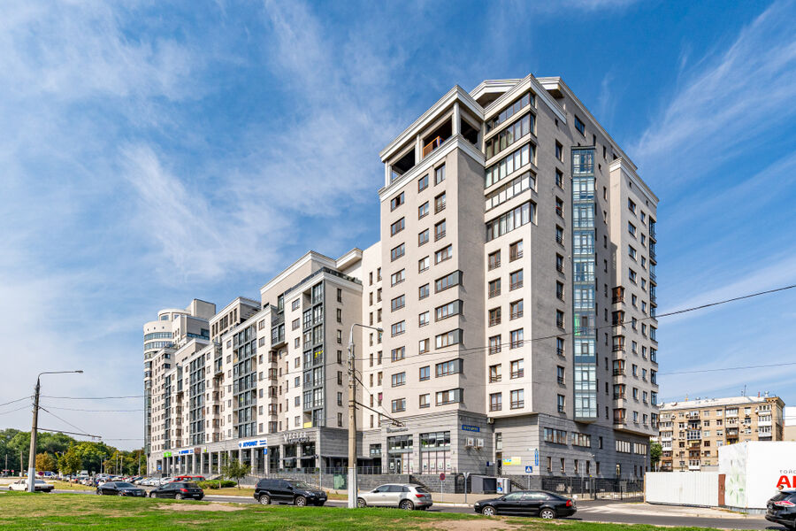 Продаж квартири Харків, Центр, 108м²