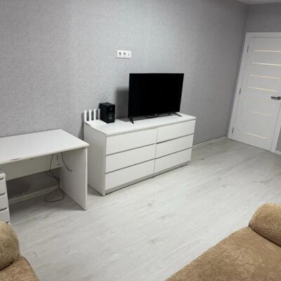 Продажа 	 Харків, Миру 1 Миру вул.   27