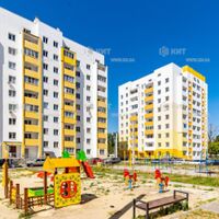 Продаж квартири Харків, ХТЗ, Рогань, 40м²