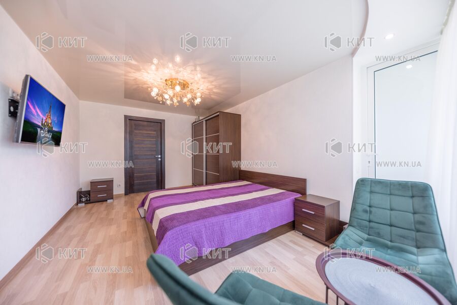 Продаж квартири Харків, Гагаріна, Спортивна, Захисників, 72м²