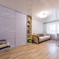 Продаж квартири Харків, Гагаріна, Спортивна, Захисників, 72м²