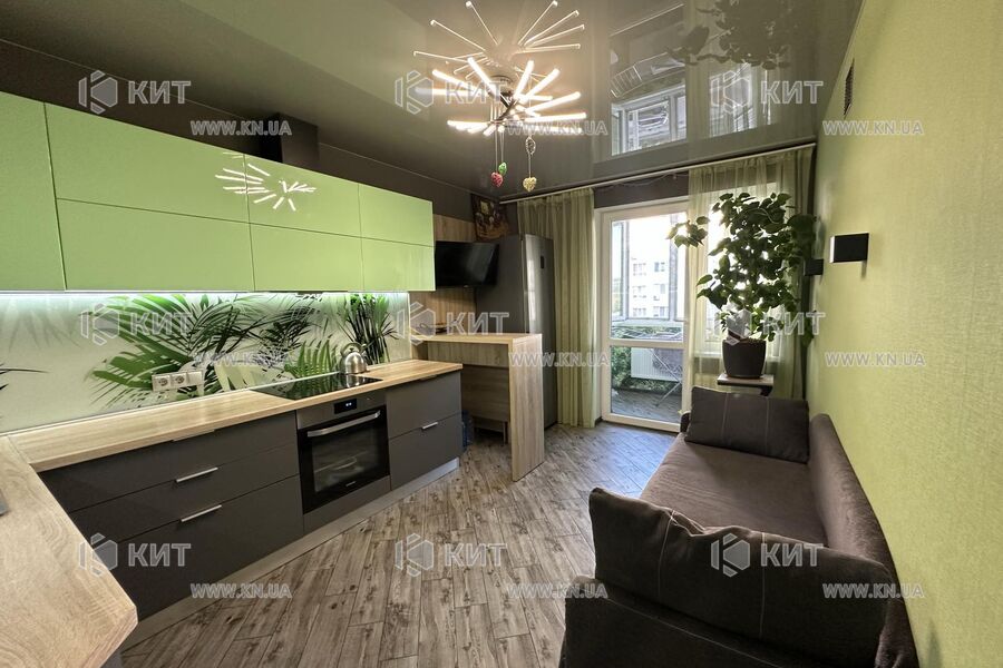 Продаж квартири Харків, ХТЗ, Рогань, 43м²