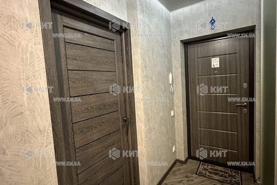 Продаж квартири Харків, ХТЗ, Рогань, 43м²
