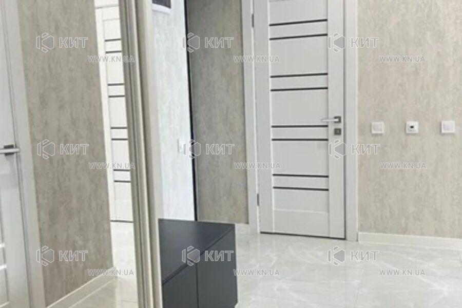 Продаж квартири Харків, ХТЗ, Рогань, 56м²