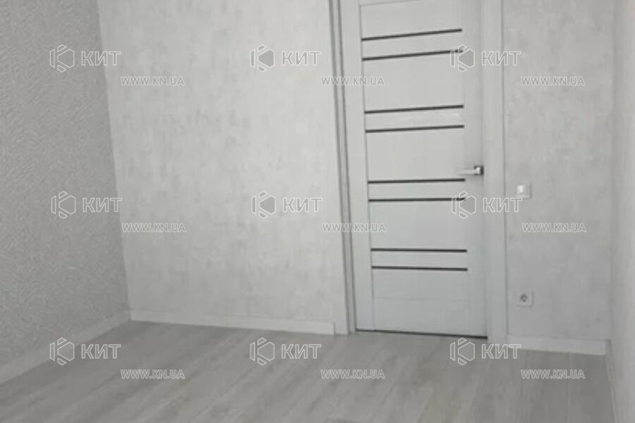 Продаж квартири Харків, ХТЗ, Рогань, 56м²