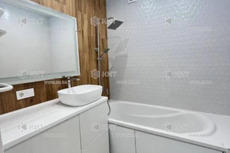 Продаж квартири Харків, ХТЗ, Рогань, 56м²
