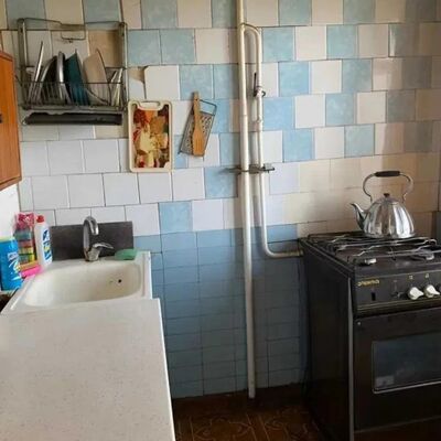 Продажа 	 Харків,  Павла Тичини (Валдайська) вул.   26