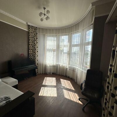 Продажа 	 Харьков,  Черноглазовская (Маршала Бажанова) ул.   14
