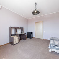 Продаж квартири Харків, Гагаріна, Спортивна, Захисників, 68.5м²