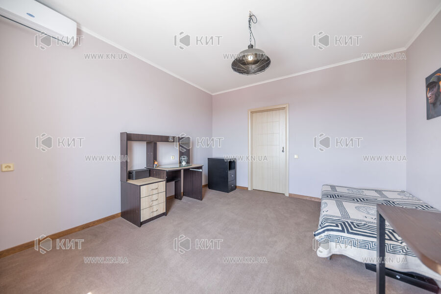 Продаж квартири Харків, Гагаріна, Спортивна, Захисників, 68.5м²