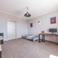 Продаж квартири Харків, Гагаріна, Спортивна, Захисників, 68.5м²