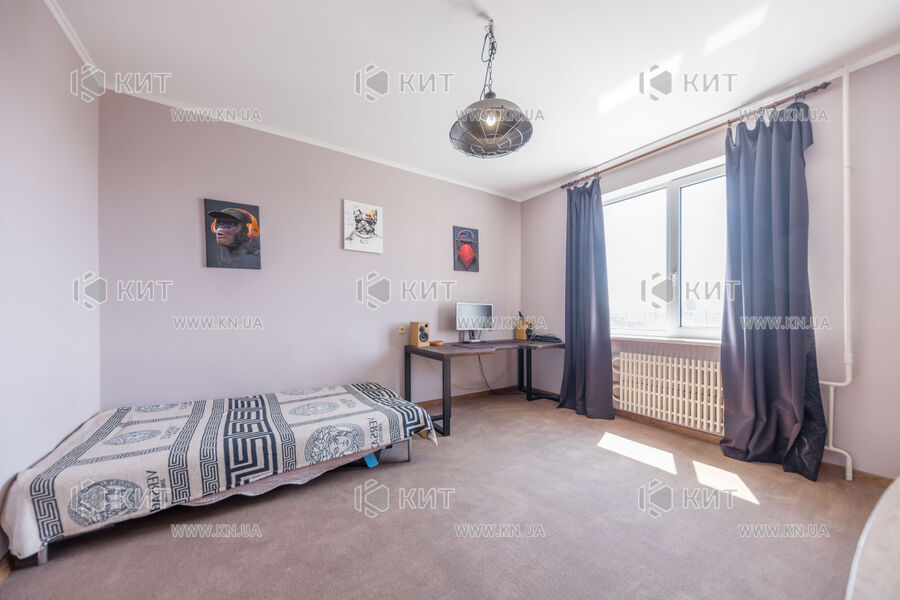Продаж квартири Харків, Гагаріна, Спортивна, Захисників, 68.5м²