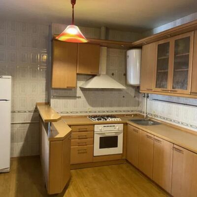 Продажа 	 Харків,  Кооперативна вул.   13/2