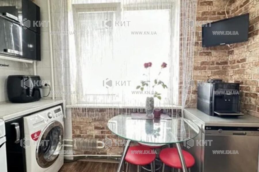 Продажа квартиры Харьков, ХТЗ, Рогань, 48м²