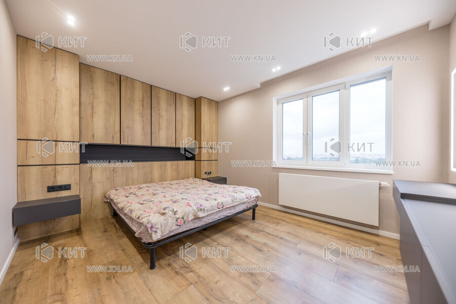 Продажа квартиры Харьков, Одесская, Основа, 93м²