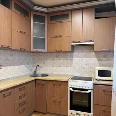 Продажа 	 Харків,  Ужвій Наталії вул.   92
