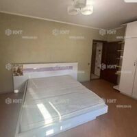 Продаж квартири Харків, ХТЗ, Рогань, 50м²