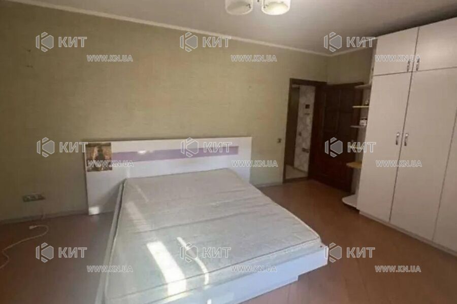 Продаж квартири Харків, ХТЗ, Рогань, 50м²