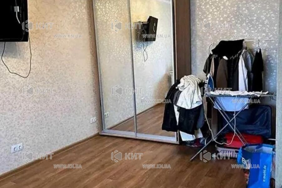Продажа квартиры Харьков, ХТЗ, Рогань, 35м²
