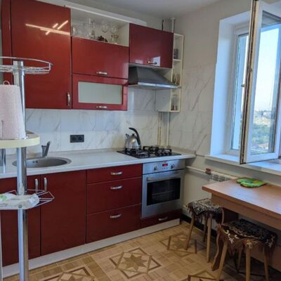 Продажа 	 Харьков,  Гвардейцев-Широнинцев ул.   51