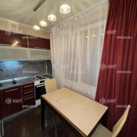 Продаж квартири Харків, Гагаріна, Спортивна, Захисників, 46м²