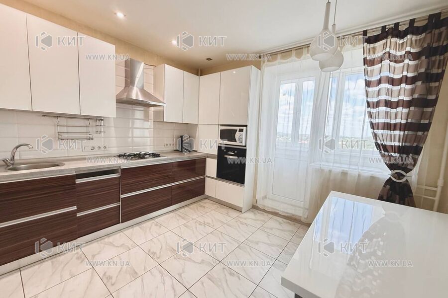 Продажа квартиры Харьков, МЖК Интернационалист, 98м²