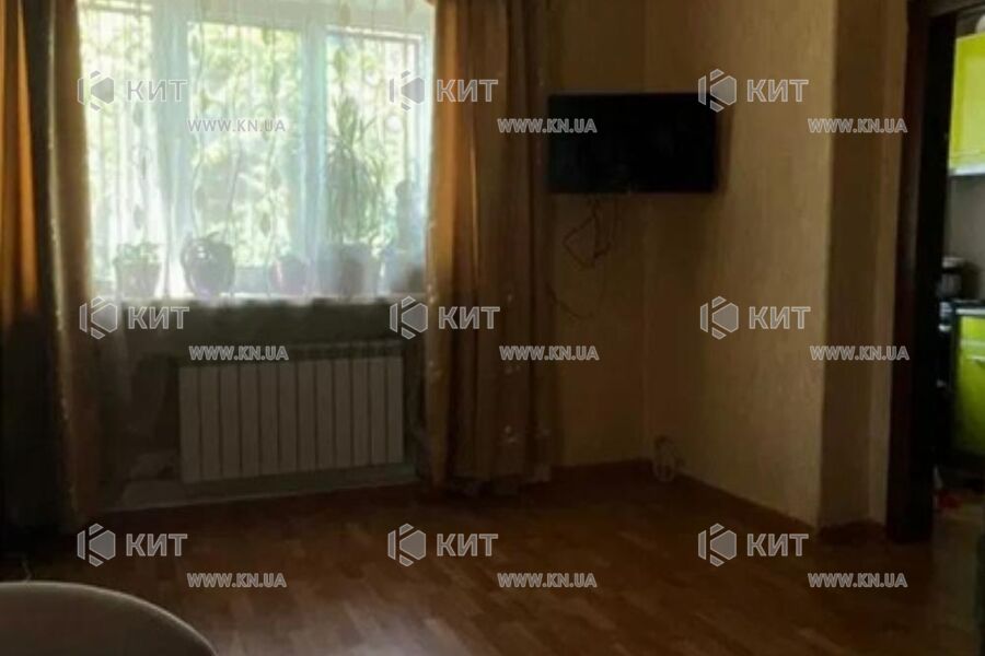 Продаж квартири Харків, ХТЗ, Рогань, 30м²