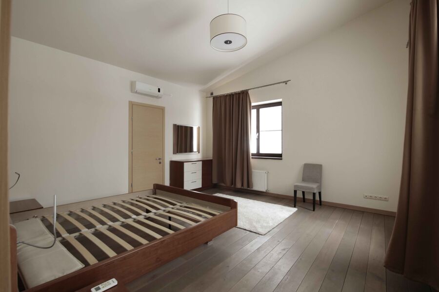 Оренда будинку Харків, Лісопарк (Білгородське шосе), 430м²