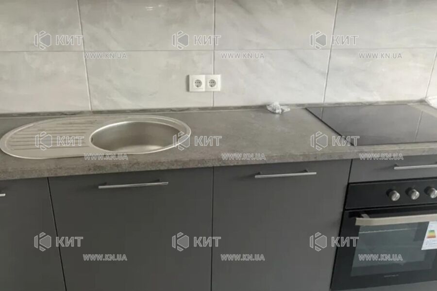Продаж квартири Харків, ХТЗ, Рогань, 44м²