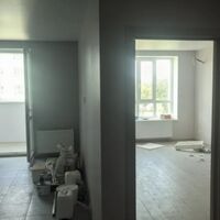 Продаж квартири Харків, ХТЗ, Рогань, 44м²