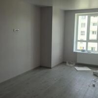 Продаж квартири Харків, ХТЗ, Рогань, 44м²