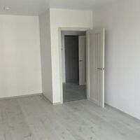 Продаж квартири Харків, ХТЗ, Рогань, 44м²