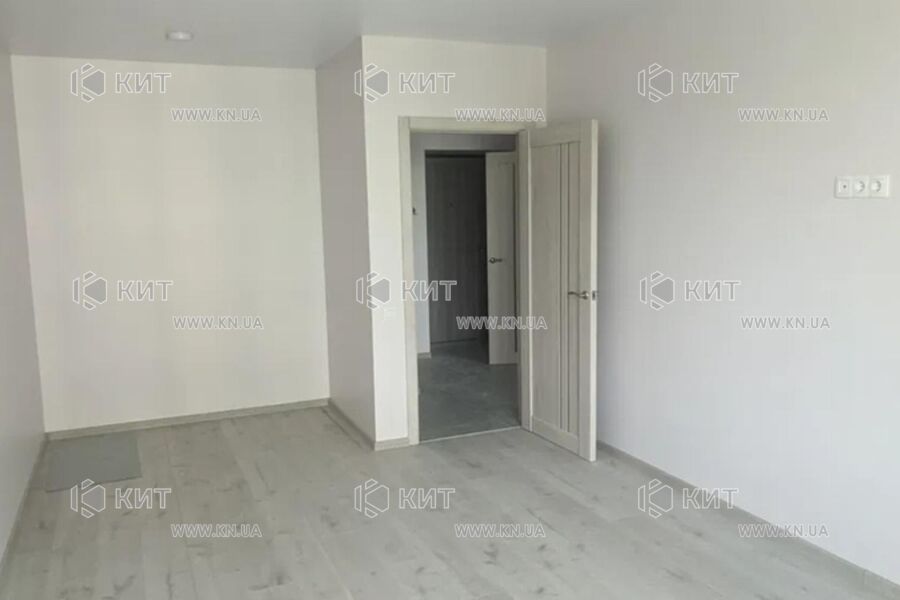 Продаж квартири Харків, ХТЗ, Рогань, 44м²