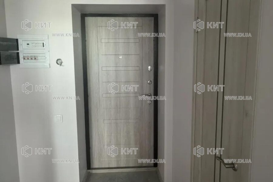 Продаж квартири Харків, ХТЗ, Рогань, 44м²
