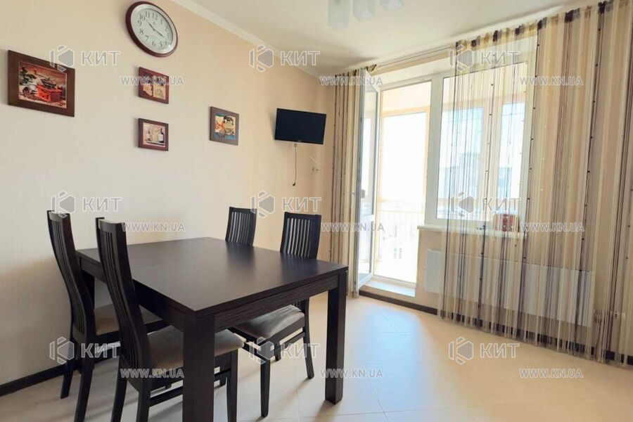 Продажа квартиры Харьков, Алексеевка, 80м²
