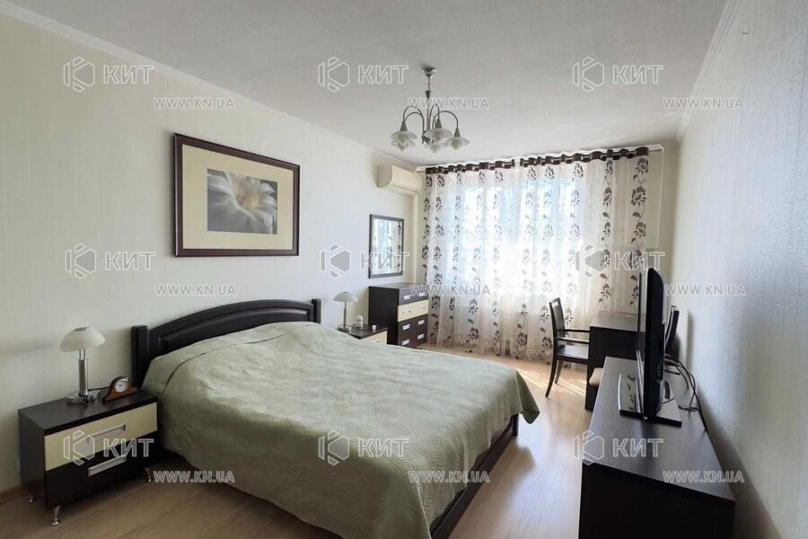 Продажа квартиры Харьков, Алексеевка, 80м²