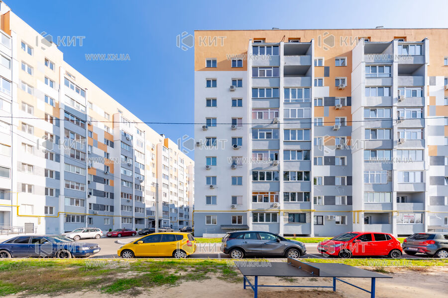 Продажа квартиры Харьков, Алексеевка, 50м²